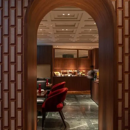 Hotel Intercontinental Ambasciatori Palace By Ihg