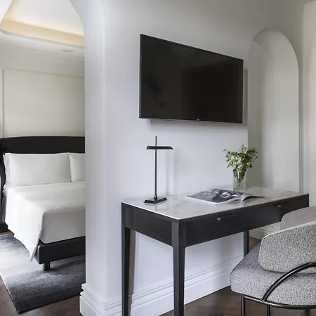 Intercontinental Ambasciatori Palace By Ihg Hotel 5*