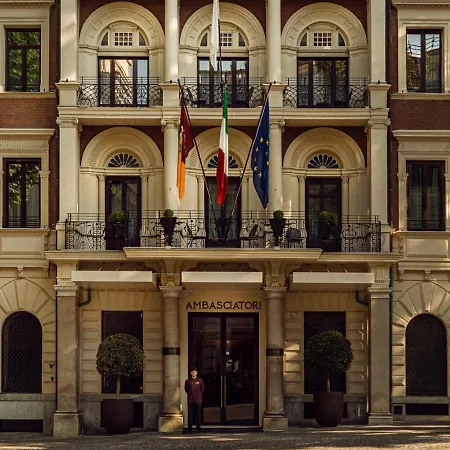 فندق Intercontinental Ambasciatori Palace By Ihg 5*