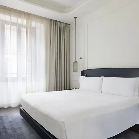 فندق Intercontinental Ambasciatori Palace By Ihg 5*