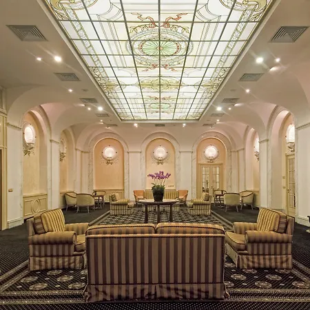 Intercontinental Ambasciatori Palace By Ihg Hotel 5*