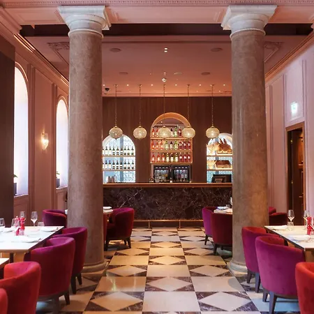 Intercontinental Ambasciatori Palace By Ihg Hotel