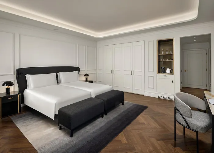 酒店 Intercontinental Ambasciatori Palace By Ihg