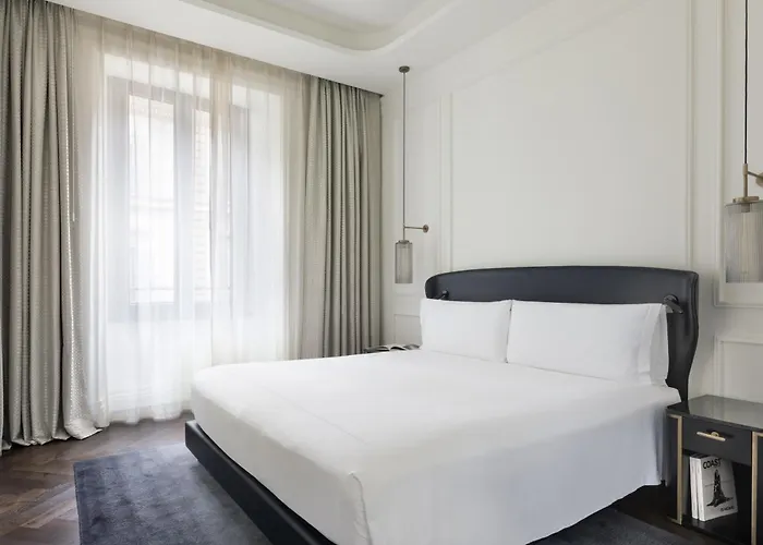 酒店 Intercontinental Ambasciatori Palace By Ihg 5*