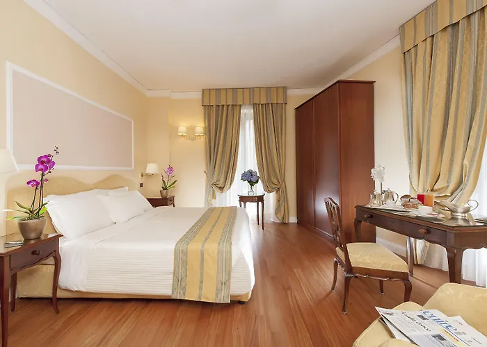 酒店 Intercontinental Ambasciatori Palace By Ihg 5*