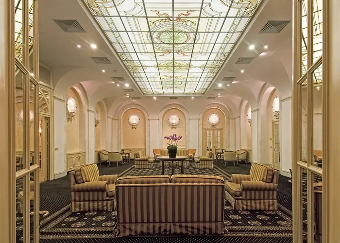 Intercontinental Ambasciatori Palace By Ihg 酒店 5*