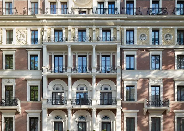 酒店 Intercontinental Ambasciatori Palace By Ihg