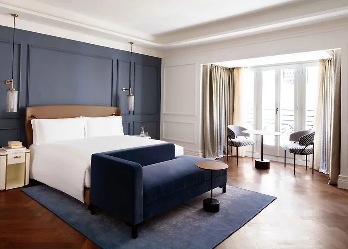 酒店 Intercontinental Ambasciatori Palace By Ihg 5*