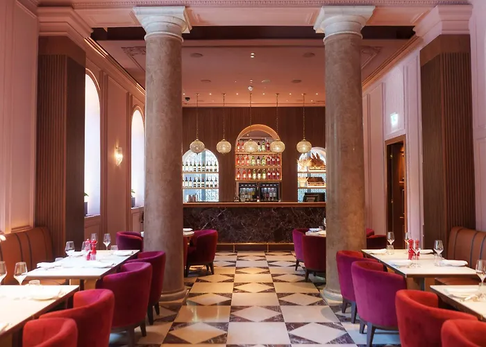 Intercontinental Ambasciatori Palace By Ihg 酒店