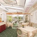 Intercontinental Ambasciatori Palace By Ihg 5*